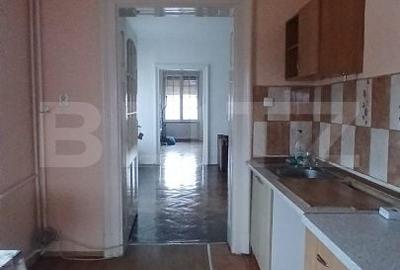 Apartament cu 5 camere în Central - 8