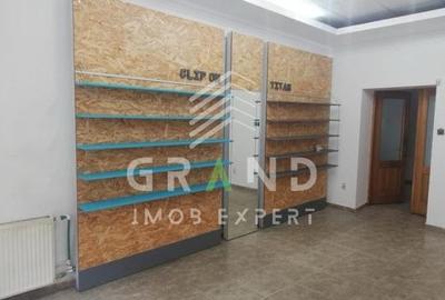 Spațiu comercial, de 45 mp, în Central - 2