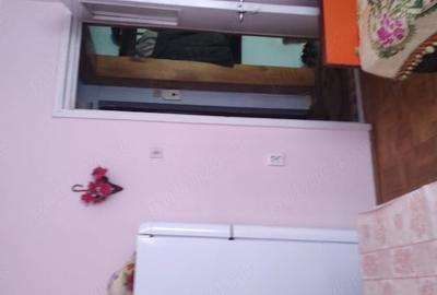 Apartament cu 3 camere semidecomandat în Central - 7