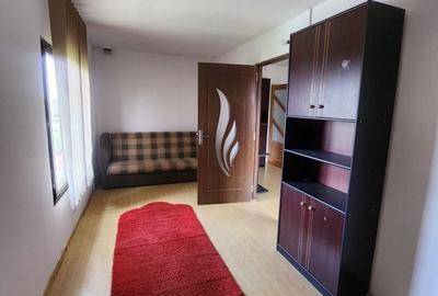 Casă cu 3 camere în Orțișoara