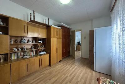 Apartament cu 2 camere semidecomandat în Mihai Bravu - 1