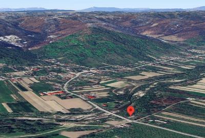 Teren în Valea Mare-Bratia