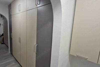 Apartament cu 3 camere decomandat în Soarelui - 9
