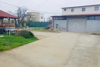 Spațiu comercial, de 380 mp, în Sud