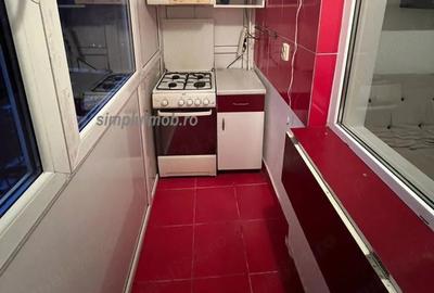 Apartament cu 2 camere decomandat în Apărătorii Patriei - 1