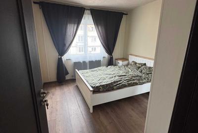 Apartament cu 3 camere decomandat în Olimpia-Stadion