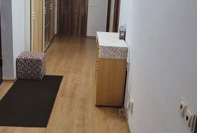 Apartament cu 2 camere decomandat în Olteni - 3