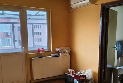 Apartament cu 2 camere nedecomandat în Govândari - 3