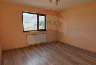 Casă individuală cu 5 camere cu Teren 1192 Mp în Dârza - 13