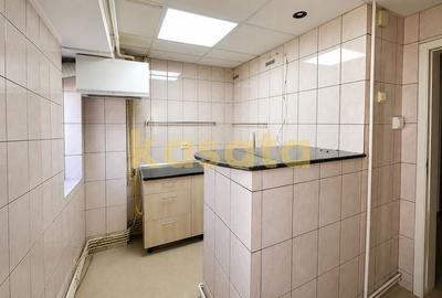 Apartament cu 4 camere decomandat în Decebal