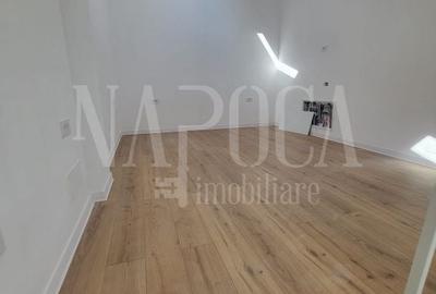 Penthouse cu 2 camere decomandat în Central - 4