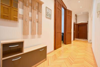 Apartament cu 3 camere semidecomandat, mobilat în Ultracentral - 16