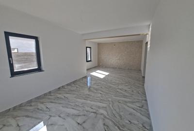 Casă cu 4 camere în Miroslava - 3