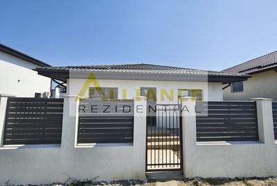 Casă individuală cu 3 camere cu Canalizare în Berceni