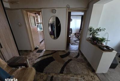 Apartament cu 4 camere în Central