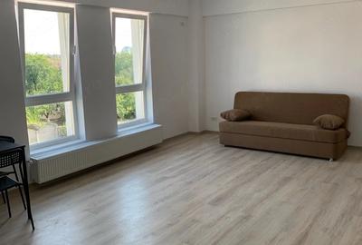 Apartament cu 2 camere decomandat în Lipovei