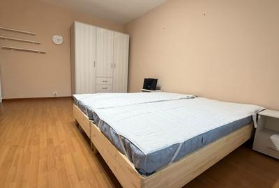 Garsonieră decomandată în 13 Septembrie