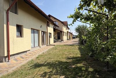 Casă cu 7 camere cu Teren 2300 Mp în Mintiu Gherlii - 4