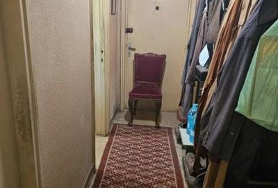 Apartament cu 3 camere semidecomandat în Basarabia
