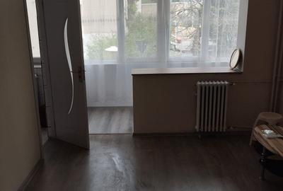 Garsonieră semidecomandată în Dacia