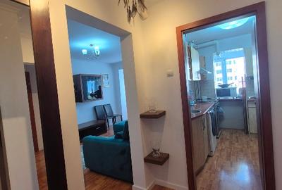 Apartament cu 2 camere decomandat în Obor
