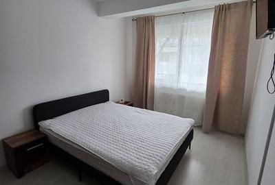 Apartament cu 3 camere decomandat în Dorobanți