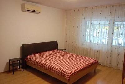 Garsonieră decomandată în Brâncoveanu