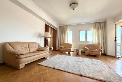 Apartament cu 3 camere decomandat, mobilat în Primăverii