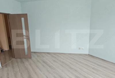 Apartament cu 3 camere semidecomandat, mobilat în Florești - 3