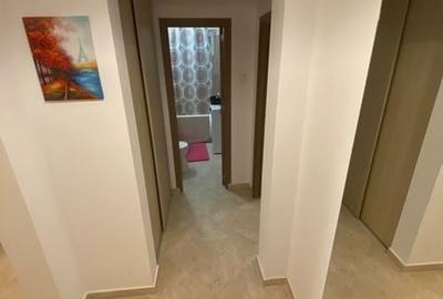 Garsonieră decomandată în Titan - 2