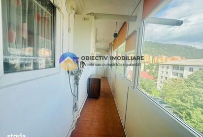 Apartament cu 3 camere decomandat în Central - 1