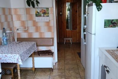 Apartament cu 2 camere decomandat în Brăișoru - 1