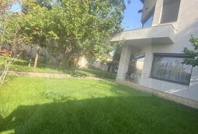 Casă individuală cu 5 camere cu Teren 520 Mp în Apărătorii Patriei - 3