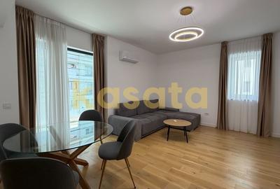 Apartament cu 3 camere decomandat, mobilat în Pipera