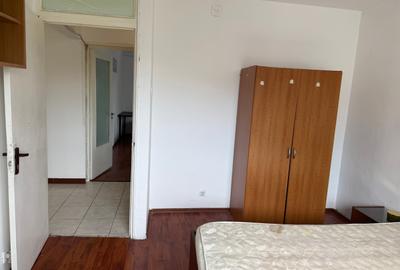 Apartament cu 2 camere decomandat în Văcăresti - 2