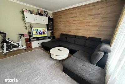 Apartament cu 2 camere decomandat în Moisei - 2