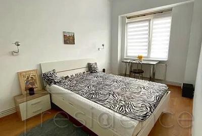 Apartament cu 2 camere decomandat în Central - 4