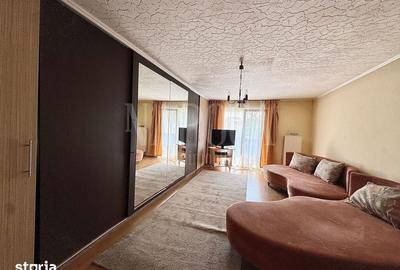 Casă cu 5 camere cu Teren 465 Mp în Bulgaria