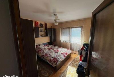 Apartament cu 2 camere decomandat în Carpați 2 - 7