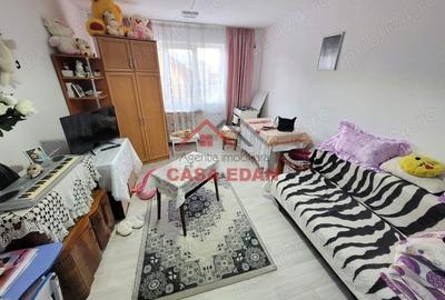 Casă cu 1 camere semidecomandat în Câmpina