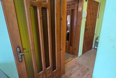 Apartament cu 2 camere decomandat în E3 - 6