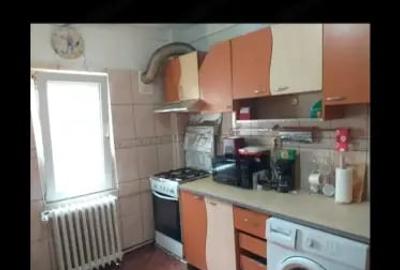 Apartament cu 3 camere decomandat în Pantelimon - 2
