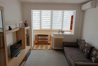 Apartament cu 3 camere semidecomandat în Central - 4