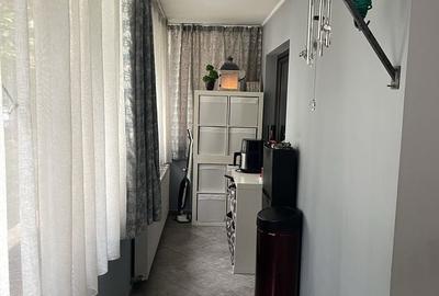 Apartament cu 4 camere decomandat în Central