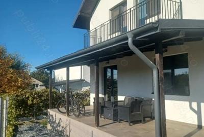 Casă cu 4 camere cu Teren 360 Mp în Balciu