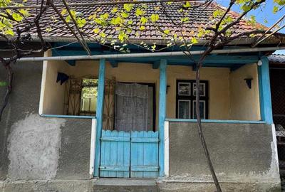 Casă cu 4 camere în Cuzap - 2