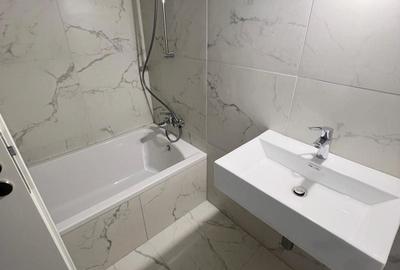Apartament cu 3 camere decomandat în Doamna Ghica