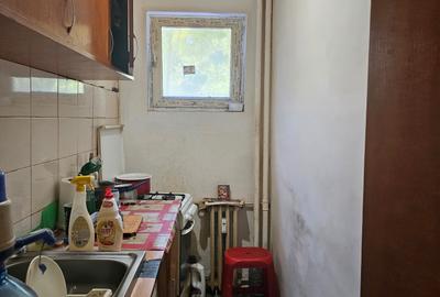 Garsonieră decomandată în Titan - 6