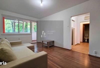 Apartament cu 2 camere decomandat în Alexandru Obregia