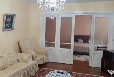 Casă cu 3 camere în Viile Noi